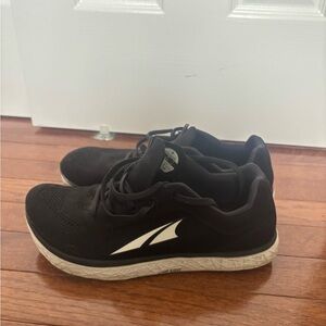 Altra Men's Black Running Shoes - 9.5